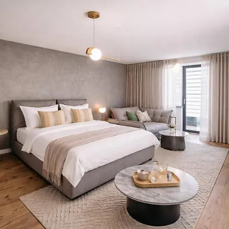 Ivory Stylish Studio, Pipera - Park View With Paid Parking Available Bukareszt